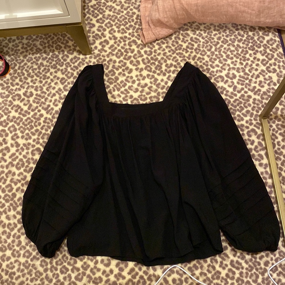 super cute for winter to wear with jeans or a skirt